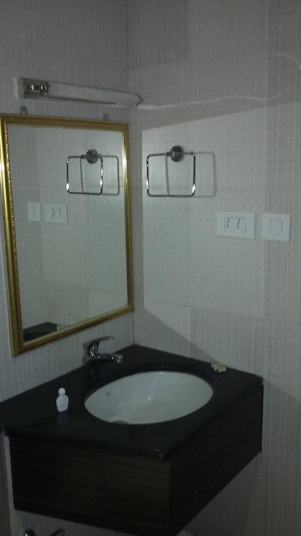 Hotel Sea Palace Kollam Cameră foto