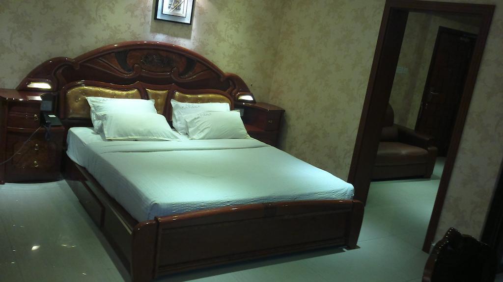 Hotel Sea Palace Kollam Cameră foto