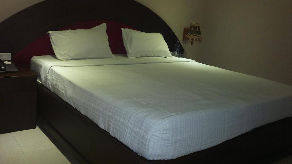 Hotel Sea Palace Kollam Cameră foto